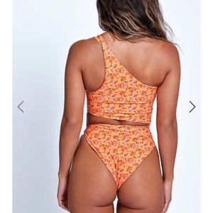 Bathing suite new !